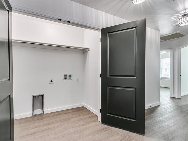 Building Photo - 13000 NW 3rd St