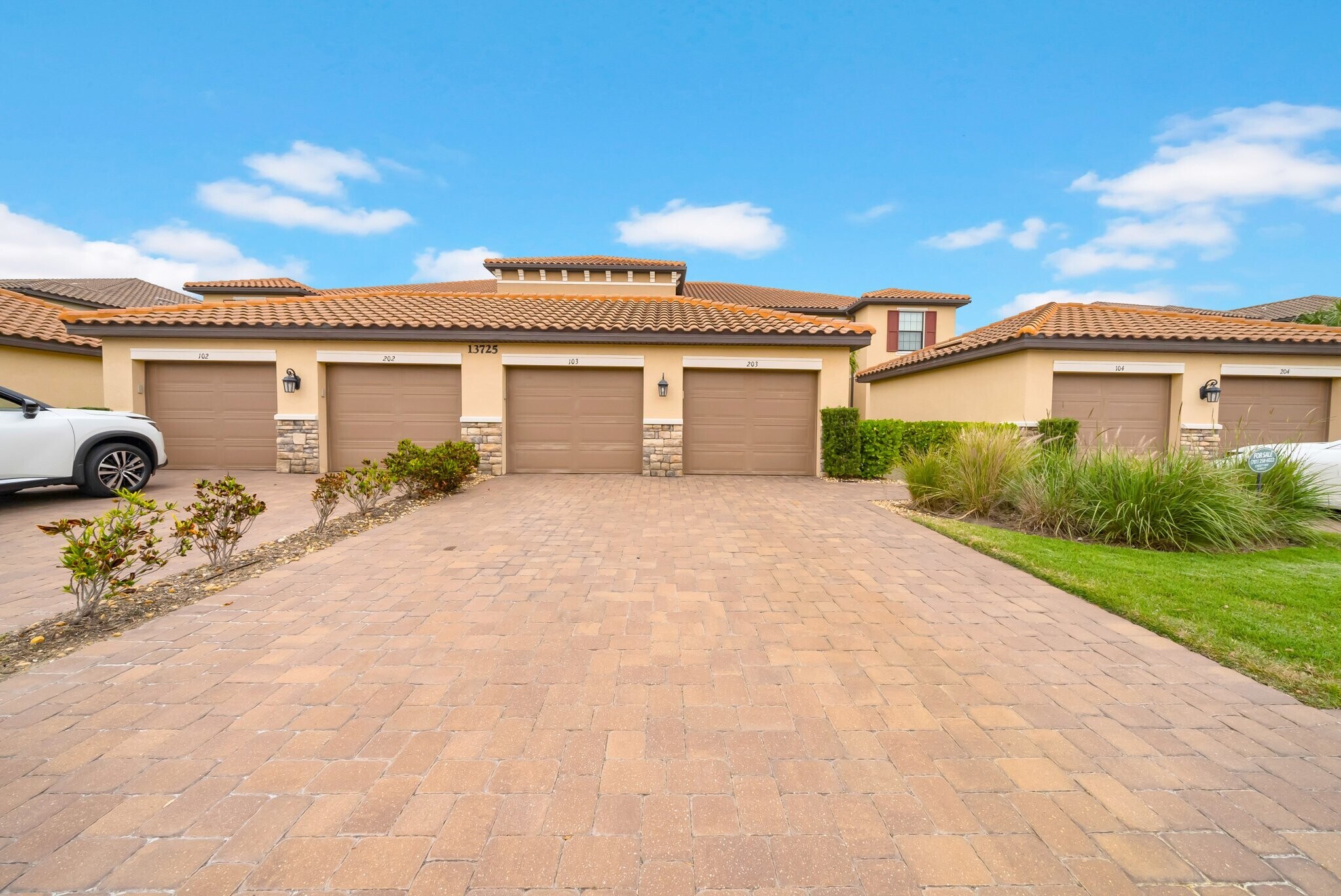 Building Photo - 13725 Messina Loop