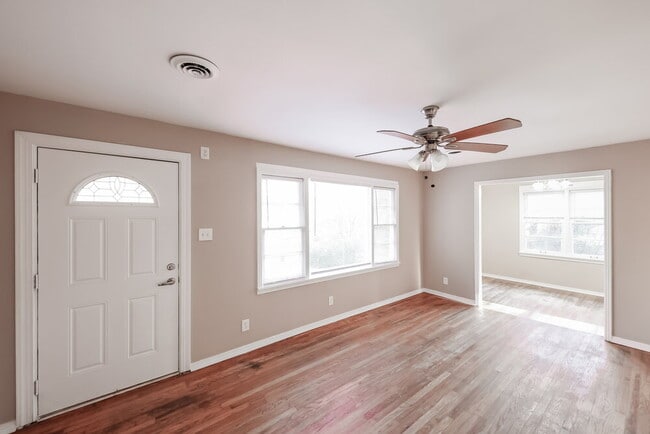 Building Photo - 2568 Forestdale Blvd