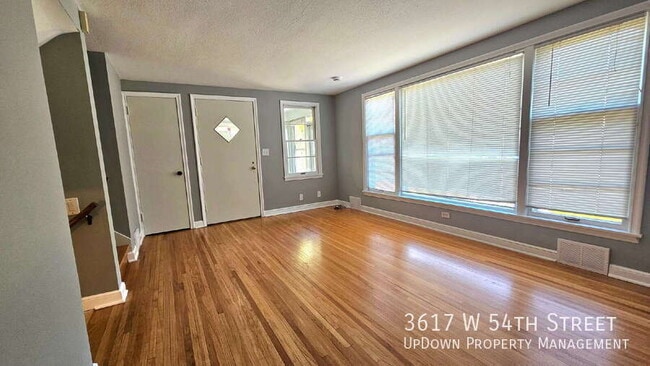 Building Photo - 3617 W 54th St