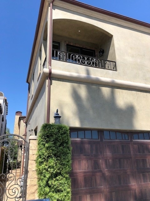 Building Photo - 220 Geneva Ave