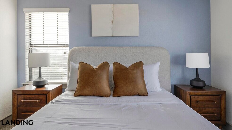 Building Photo - 4689 Mustang Pkwy