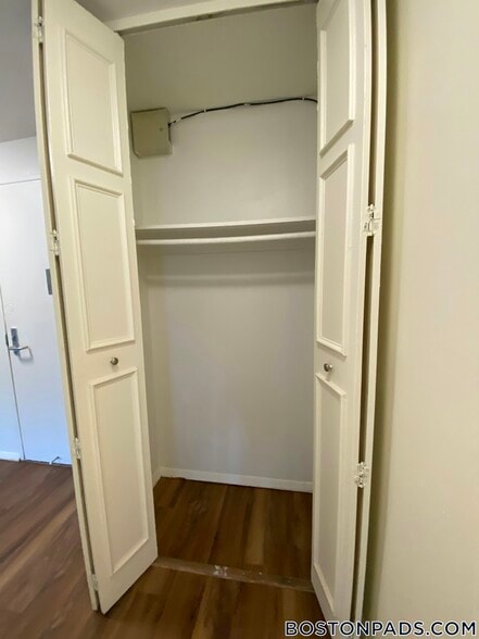 Building Photo - 185 Freeman St