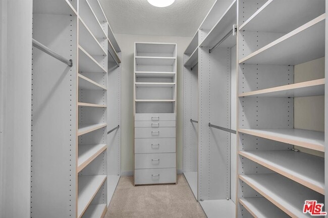 Building Photo - 200 N Swall Dr