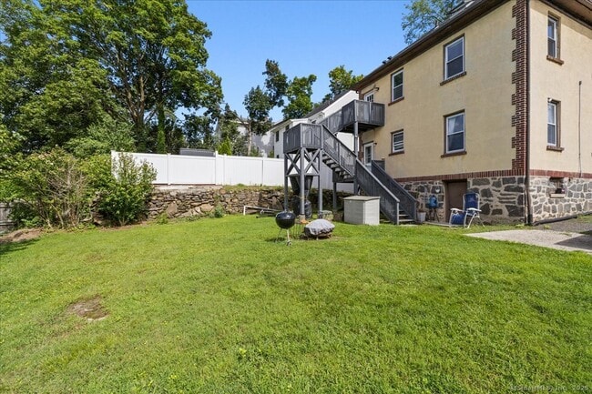 Building Photo - 46 Richland Rd