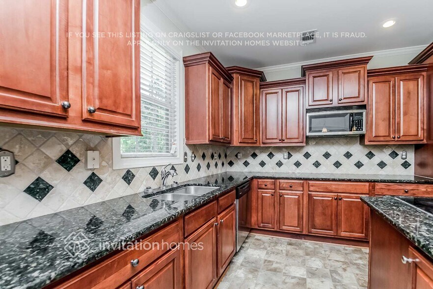 Building Photo - 3760 Raven Wood Chase