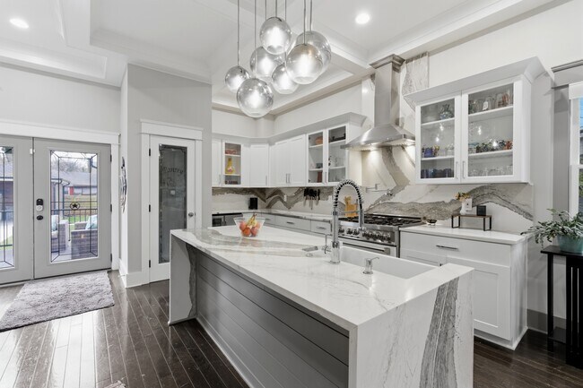 Building Photo - 1105 Stockell St