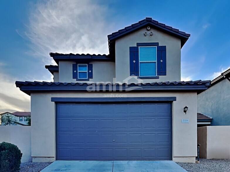 Building Photo - 739 W Paseo Celestial