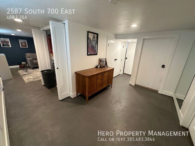 Building Photo - 2587 S 700 E