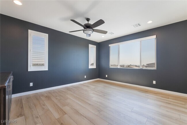 Building Photo - 6348 Skystone St