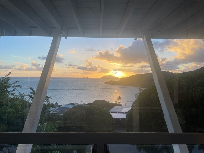 Primary Photo - 1 bedroom with Kaneohe Bay Views & pool