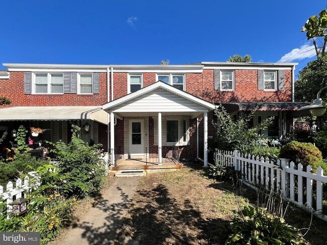 Primary Photo - 603 Middlesex Rd