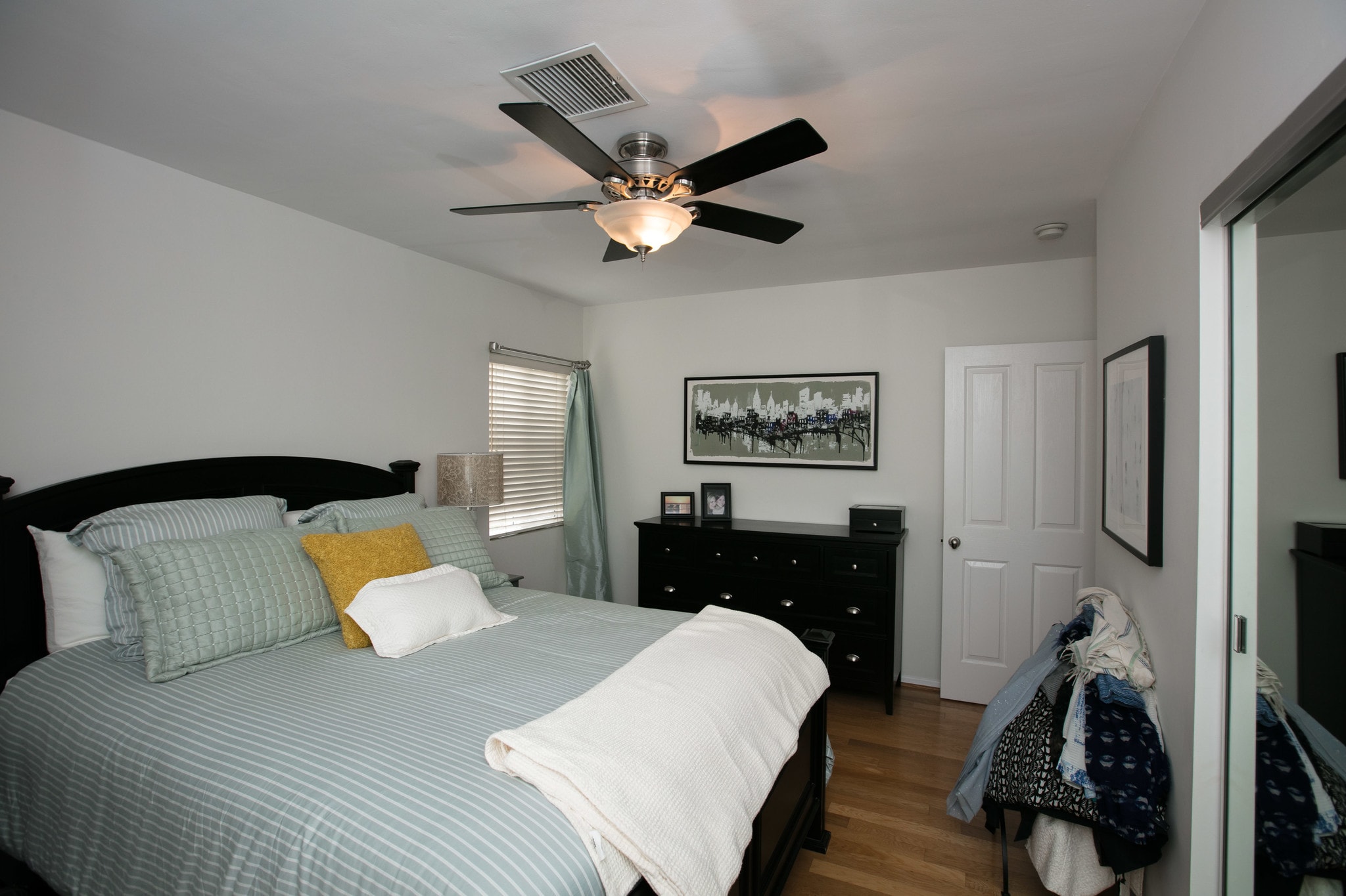 bedroom #2 - 1622 Franklin St
