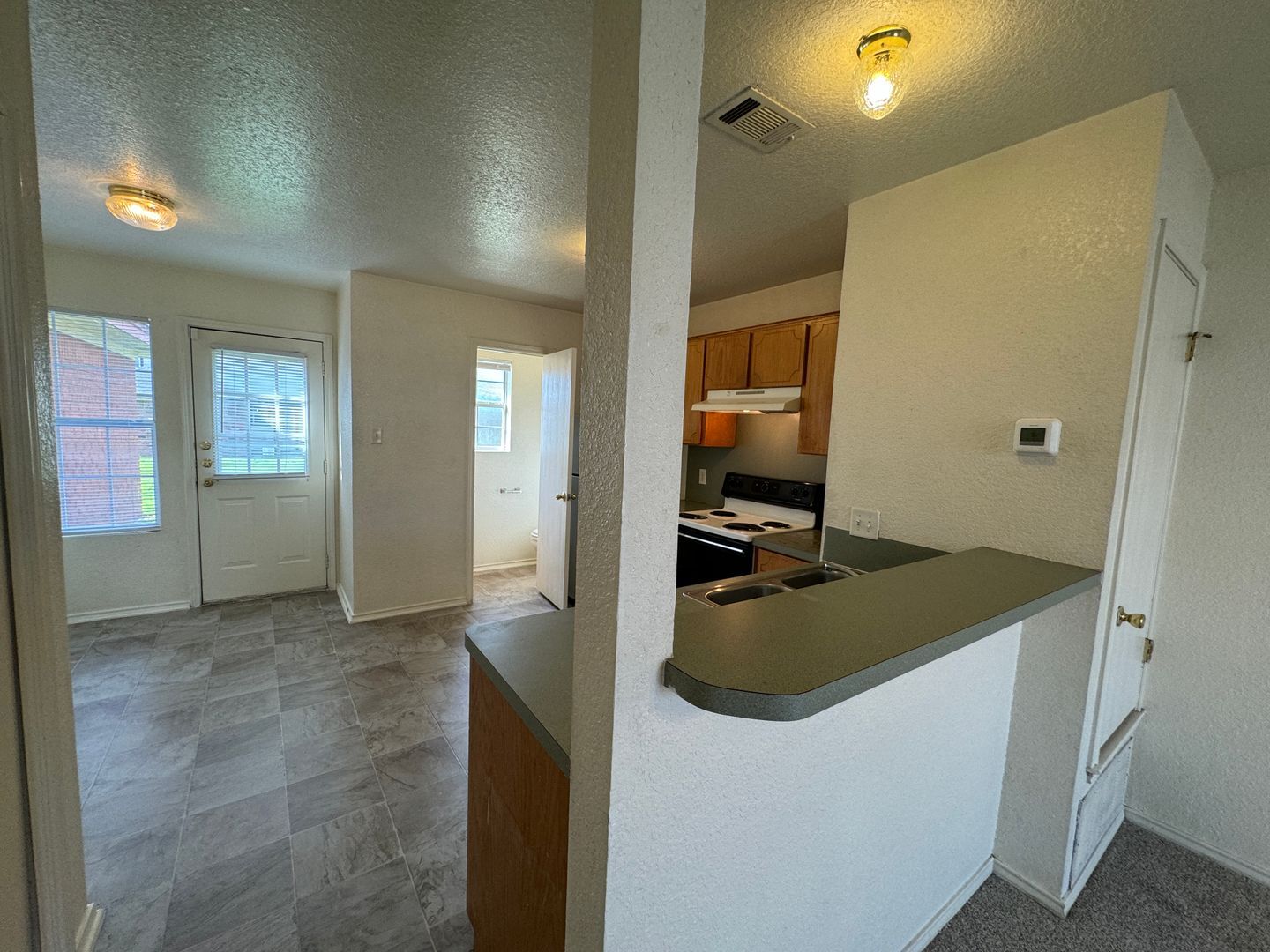 Building Photo - 4407 Jeff Scott Dr