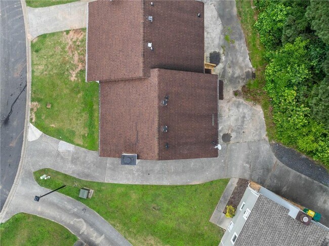 Building Photo - 112 Woodberry Ct