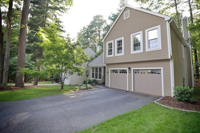 Building Photo - 2804 Cove Ridge Rd