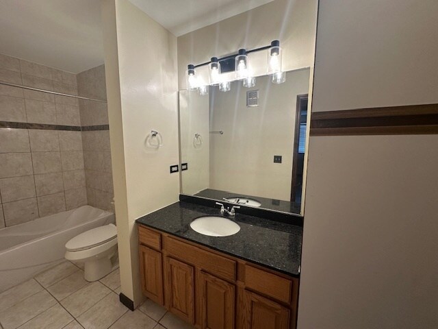 Building Photo - 2736 Prairieview Ln S
