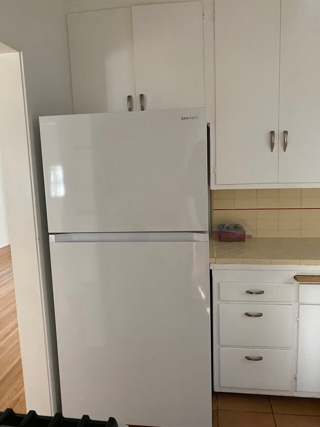 Building Photo - 5243 Wilkinson Ave