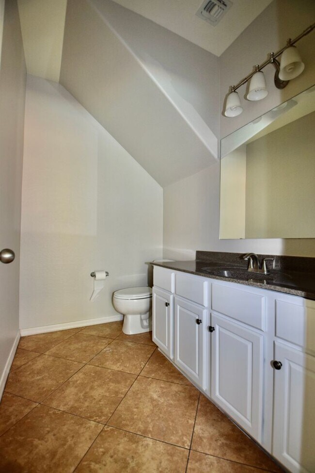 Building Photo - Beautiful Queen Creek home with a Pool!