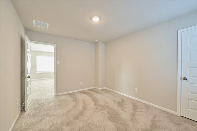 Building Photo - 2460 Shellcracker Dr