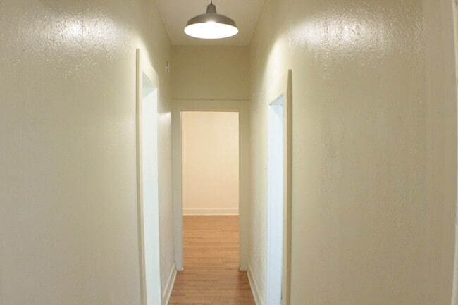 Building Photo - SUMMERDALE COTTAGE