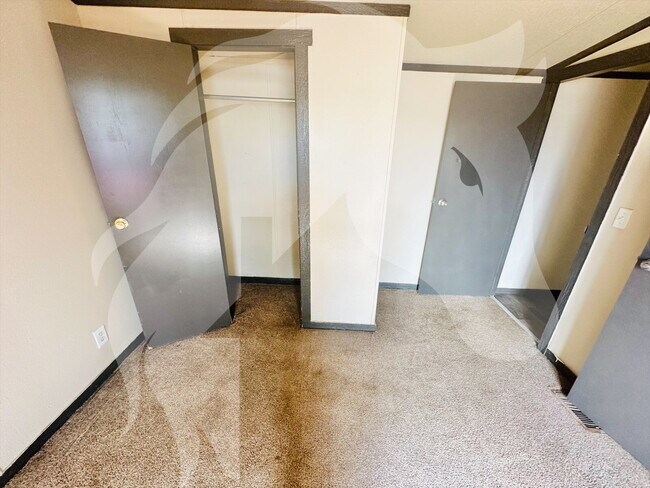 Building Photo - 3 Bedroom in great community in Woodward!