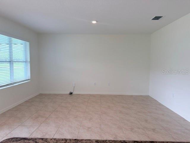 Building Photo - 5642 Western Sun Dr