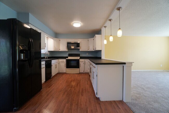 Building Photo - 1822 Wooten Rd