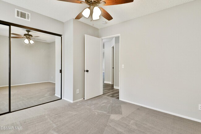 Building Photo - 3162 Darby St