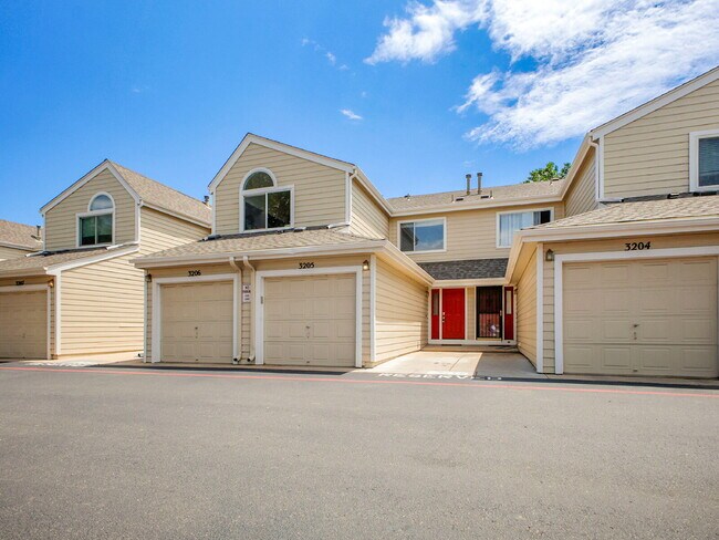 Primary Photo - $2,395.00 2 bed, 2.5 bath townhome located...
