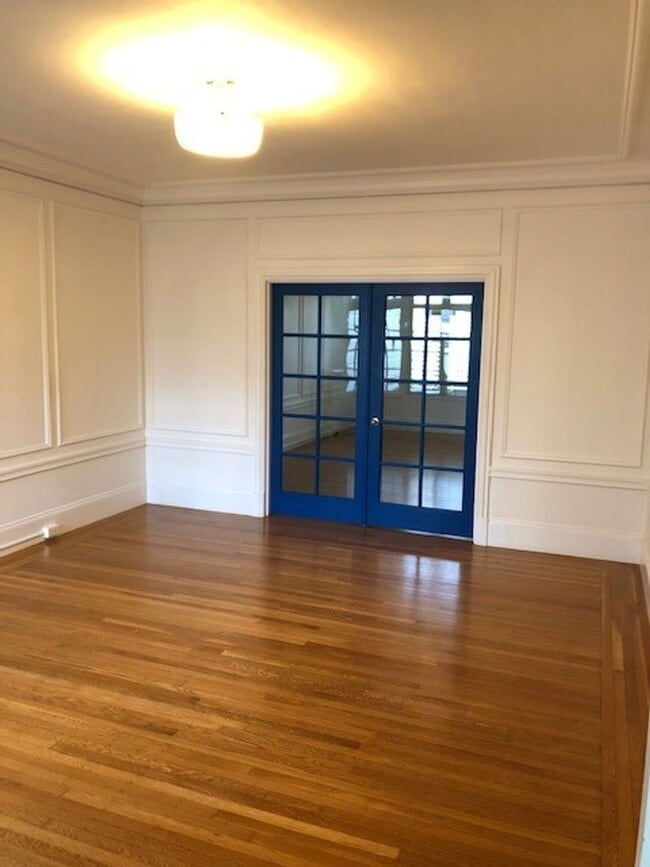 Building Photo - NML5816-20G