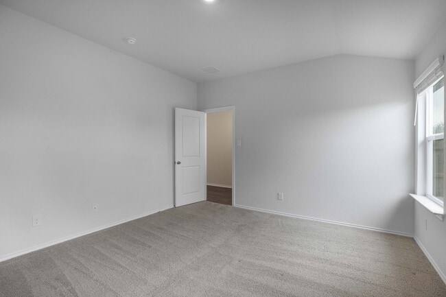 Building Photo - 4215 Gossan Spgs