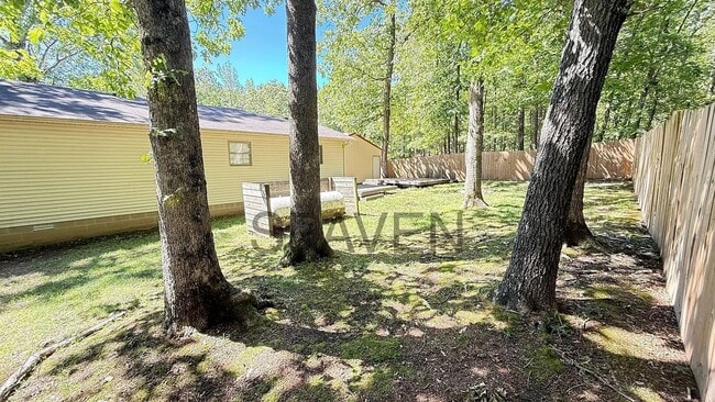 Building Photo - Cute Country Home in Kentucky Lakes
