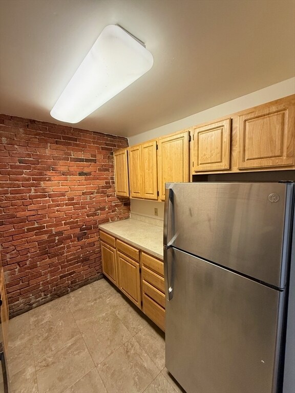 Building Photo - 66 Westland Ave