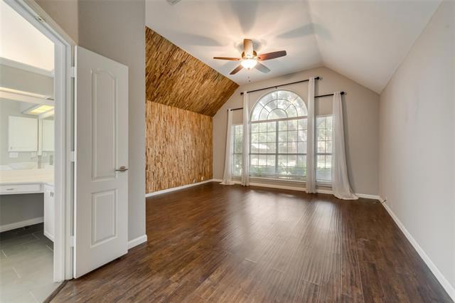 Building Photo - 2900 Madison Ct