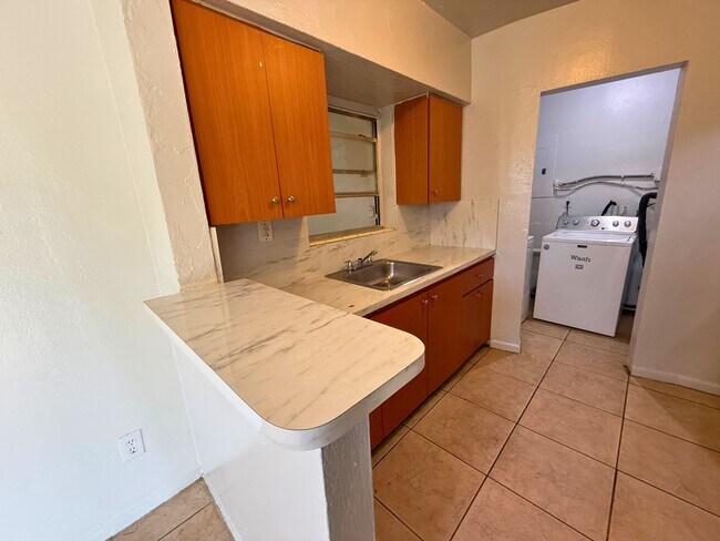 Building Photo - 9745 NW 20th Ave