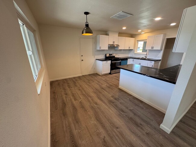 Building Photo - Newly remodeled house on a corner lot!!  M...