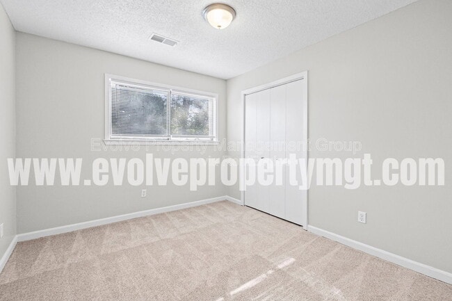 Building Photo - 5535 Quail Thicket