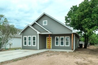 Building Photo - 1527 Geronimo Trail