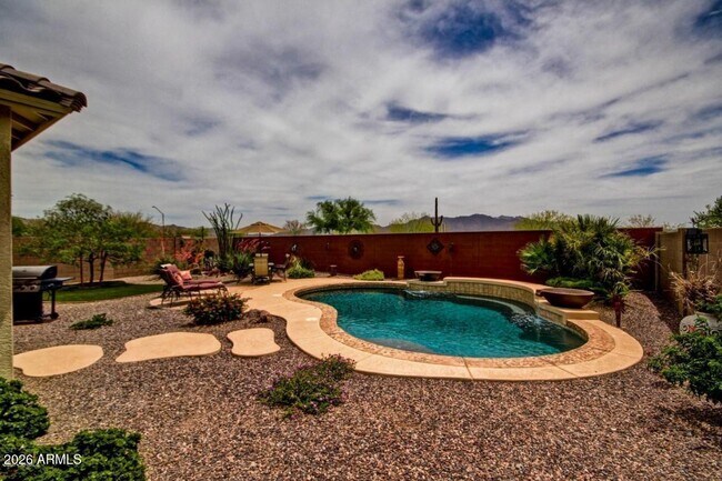 Building Photo - 13637 S 175th Dr