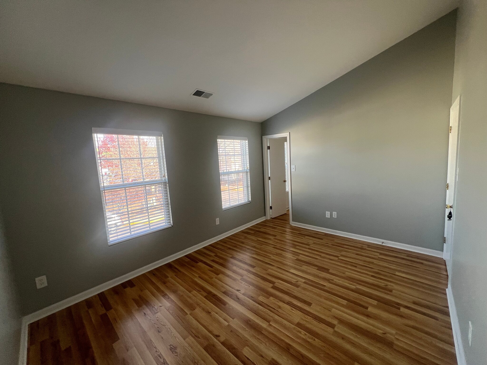 Building Photo - 14205 Brenham Dr