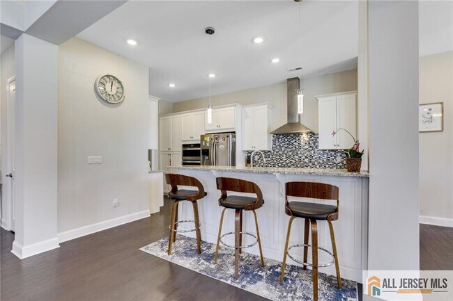 Building Photo - 1 Lafayette Wy