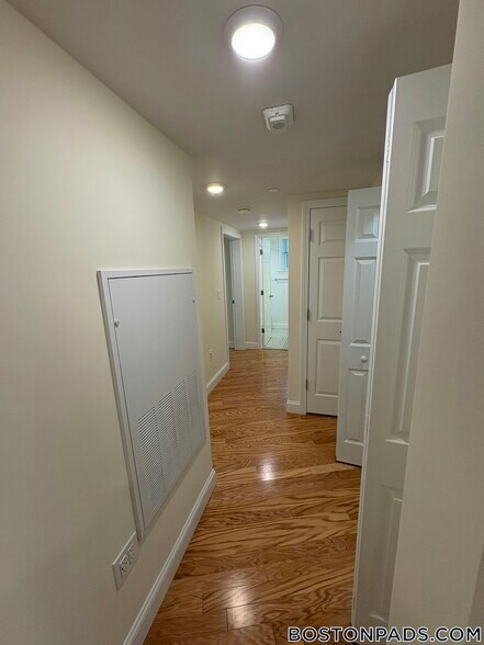 Building Photo - 1 Langdon Square