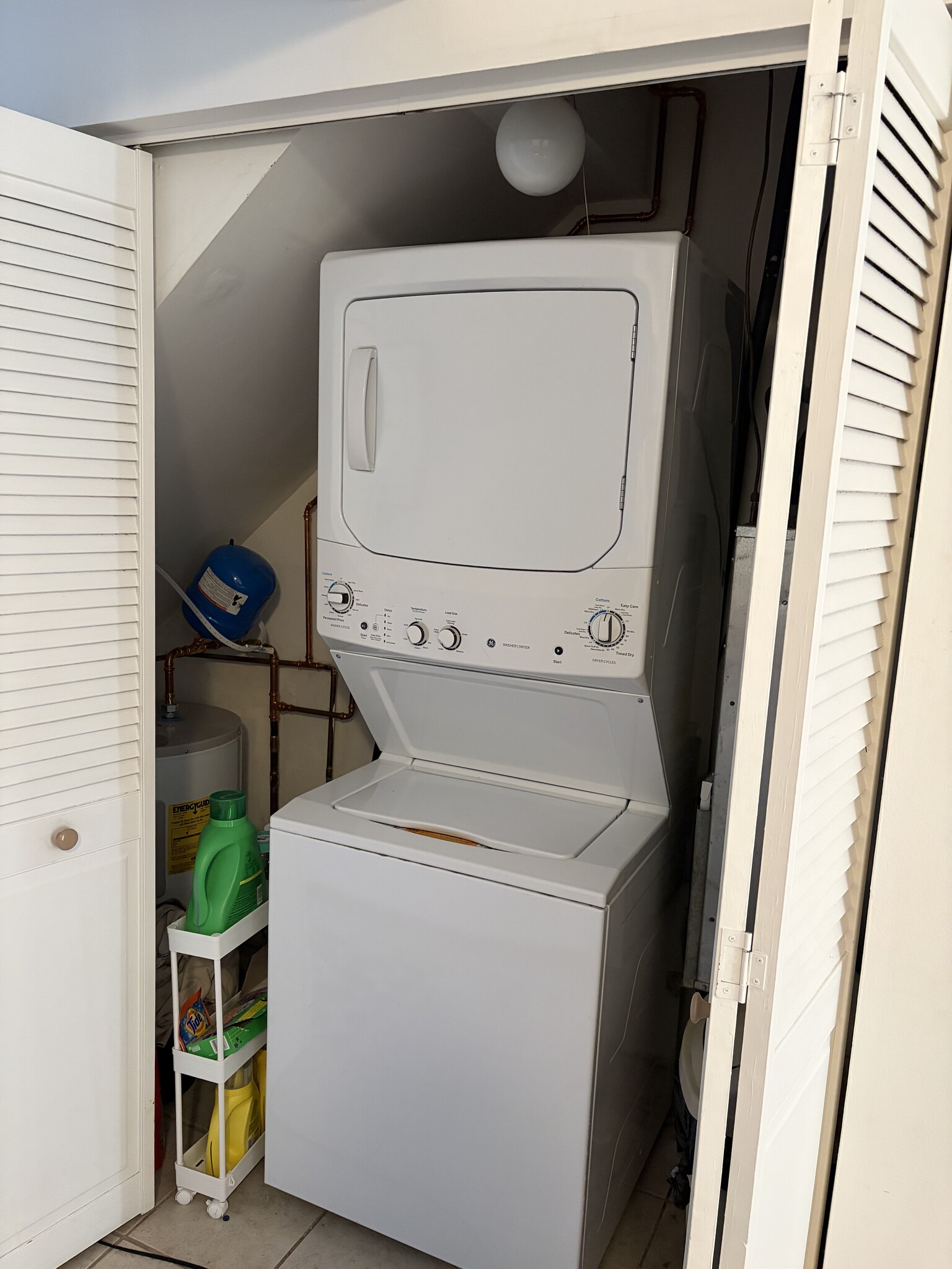 Building Photo - 8 S Trace Rd