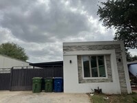 Building Photo - 8604 Superior Dr