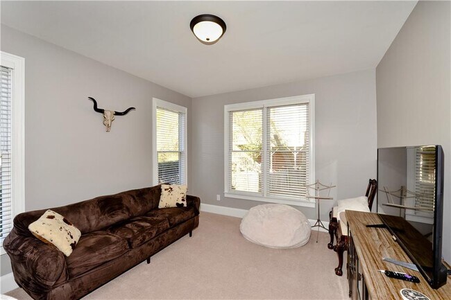 Building Photo - 265 Windsor Gate Cove NE