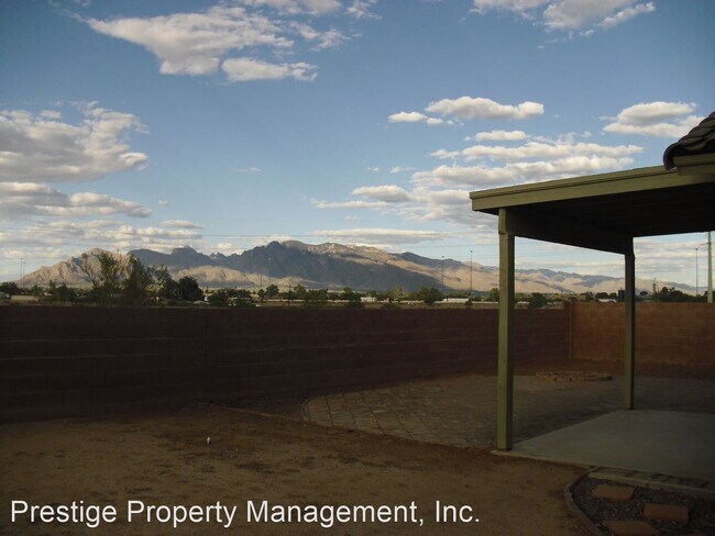 Building Photo - 3 br, 2 bath House - 2070 W. Silver Grass ...
