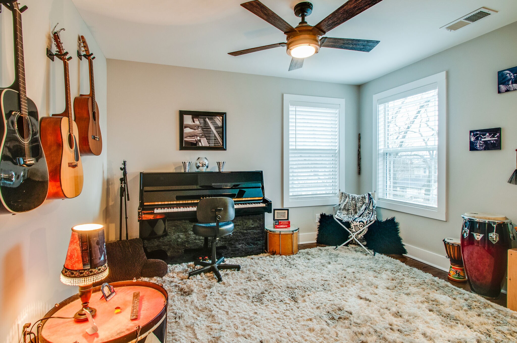 Building Photo - 2910 Davis Ave