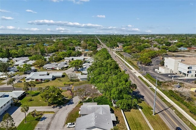 Building Photo - 3280 37th Way S