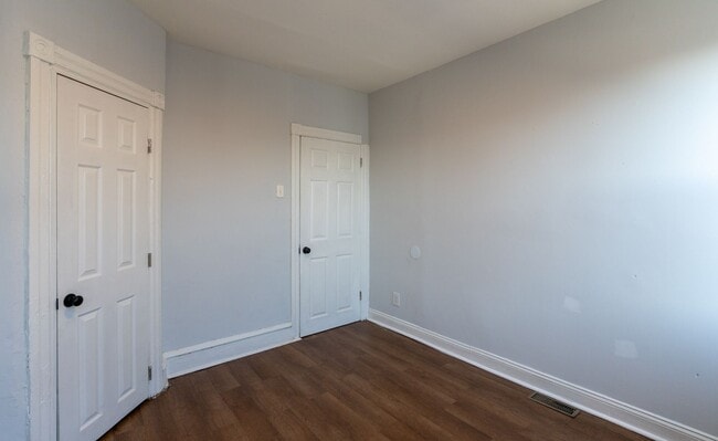 Building Photo - Lovely 2 bedroom
